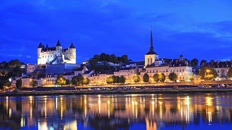 Crépuscule royal sur les bords de Loire thumbnail