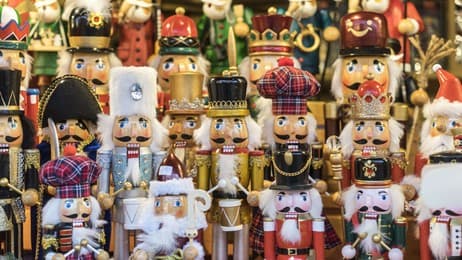 Weihnachtszeit, Schnee und Christkindlmärkte thumbnail